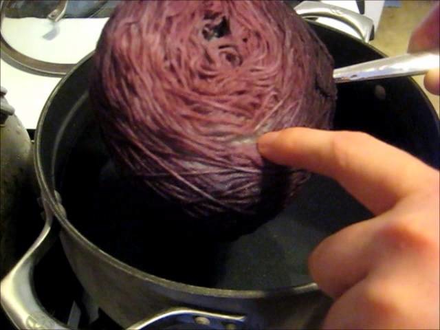 Dyeing a Presoaked Cake of Yarn