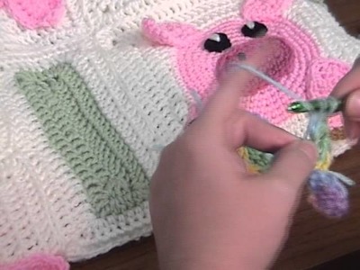 How to crochet in the oppsite side of  a starting chain