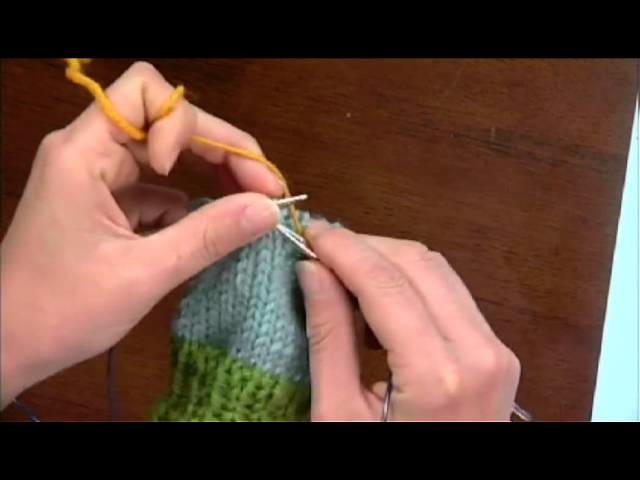 Preview Knitting Daily TV Episode 1011 - Sock It To Me