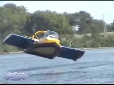 Universal Hovercraft - UH-18SPW Hoverwing™ Flying Ground Effect Hovercraft