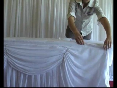 Attaching Box Pleated Wedding Table Skirting Using Skirting Clips