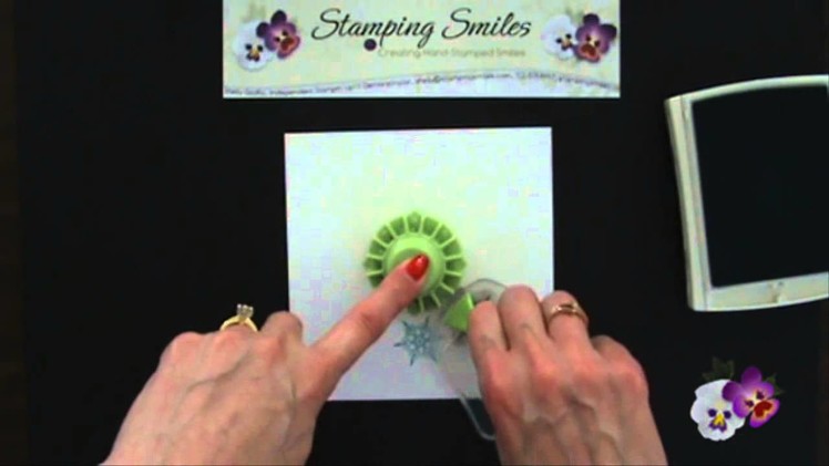 Handmade Card Making Tip: How to make a stamped wreath