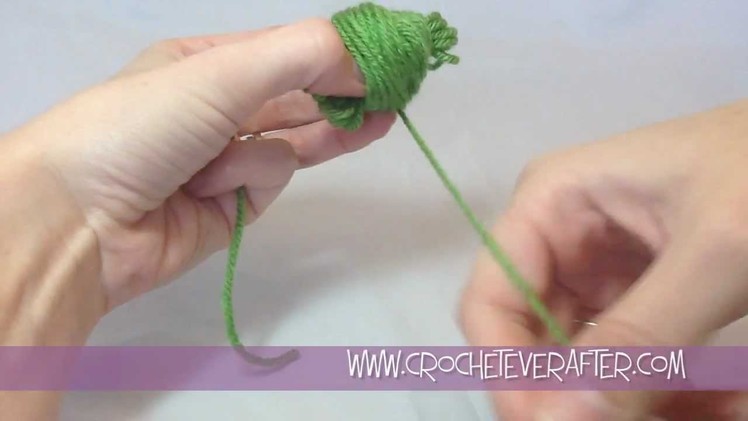 How to Make a Center Pull Ball of Yarn Tutorial