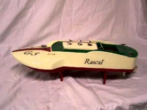 R-C CRAFT 18in INBOARD  HYDROPLANE TOY WOOD BOAT. ITO STYLE JAPANESE TOY WOOD BOAT
