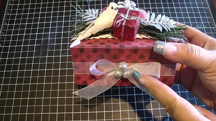 Christmas Favor Boxes with Michaels Christmas Picks & Crochet Flowers.Favor Boxes Kit