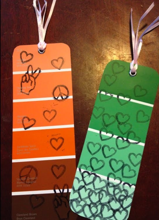 DIY: Paint Chip Bookmarks ♡ Theeasydiy #Crafty