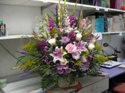 How to create big basket arrangements for tribute sympathy or grand opening