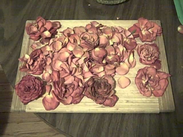Making rose beads 1
