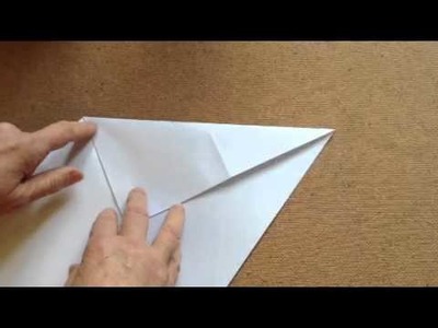 Paper Folding a Tetrahedron (pyramid) for the Origami-challenged