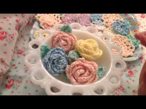 Crochet Roses, leaves & mini doilies