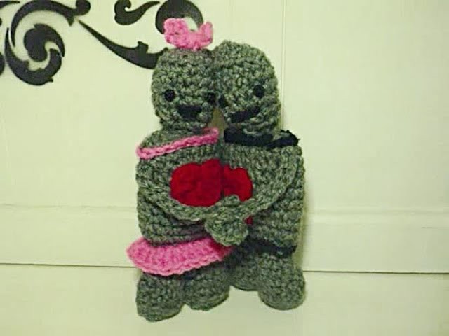 DIY: Crochet Robot