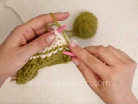 DROPS Knitting Tutorial: How to pintuck aka Tuck on a knitted piece