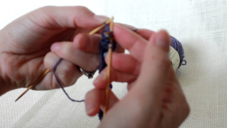 Free pattern and tutorial - knitting beaded bracelet (2)