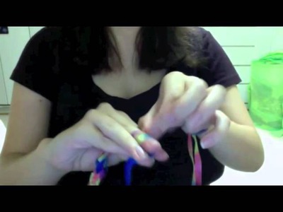 How to Finger Knit a Bracelet