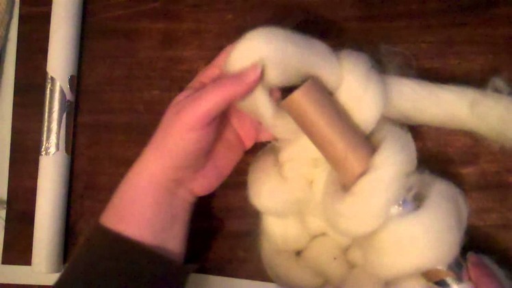 How to knit with wool roving