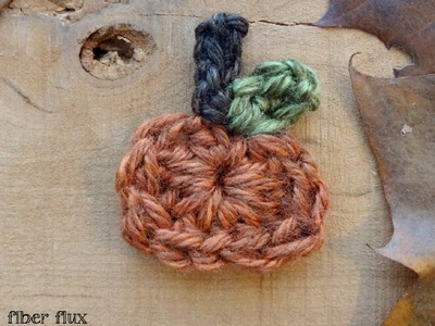 Episode 116: How To Crochet the Petite Pumpkin Applique