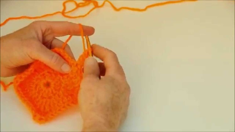 How to Crochet   seamless joining in the round