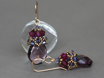 Sidonia's handmade jewelry - Beaded earrings cup