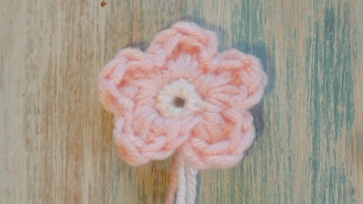 (crochet) How To Crochet a Simple Flower version 1 (re-make) - Absolute Beginners