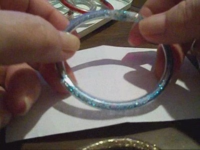 DIY: VINYL TUBE BRACELETS | digupstuff