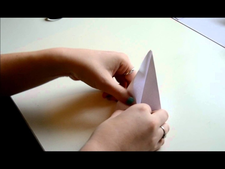 Guide til origami "flapping bird"