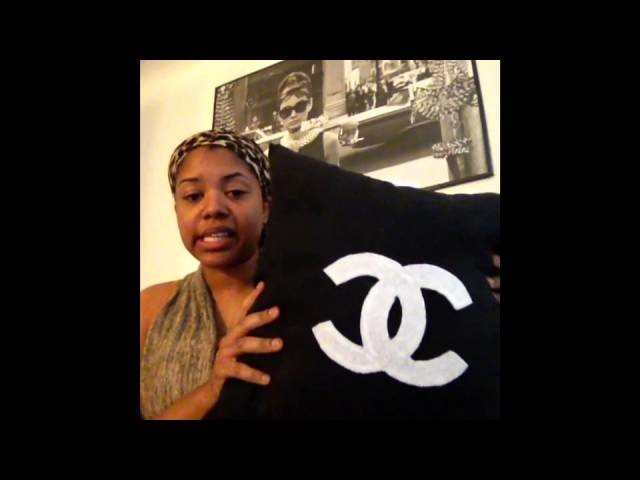 DIY: Chanel Inspired Pillow.