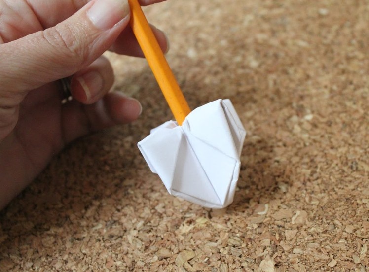 How to make an origami dreidel