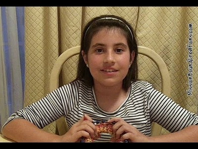 Loom Knit with 10 Year Old Jackie. How to Knit Beginner. Easy Knitting.