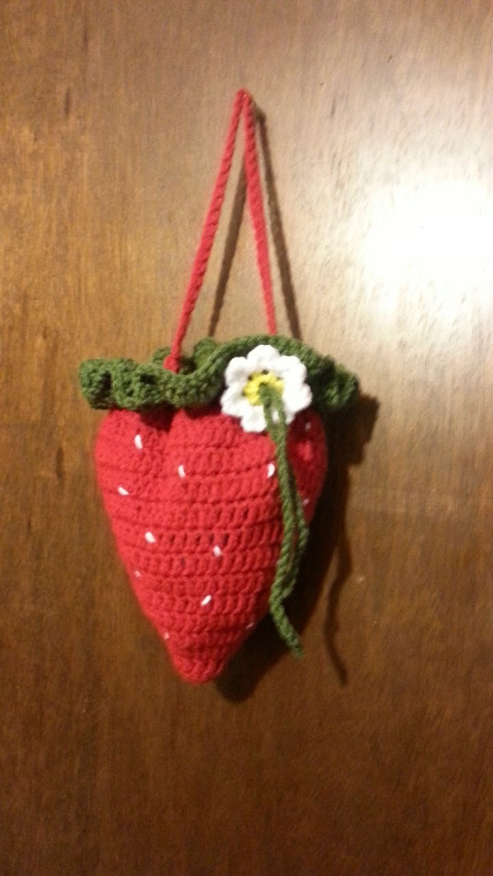 #Crochet Strawberry #handbag #purse #TUTORIAL