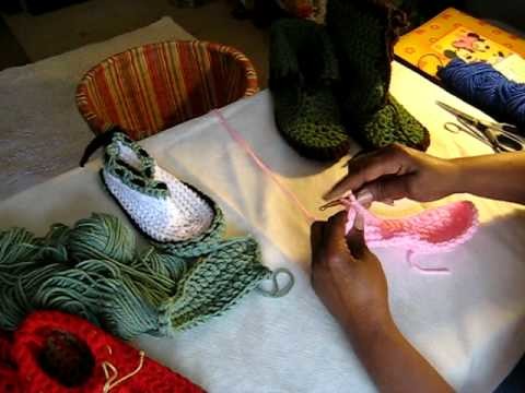 Crochet Along Slipper Sole 8-9 pt 4
