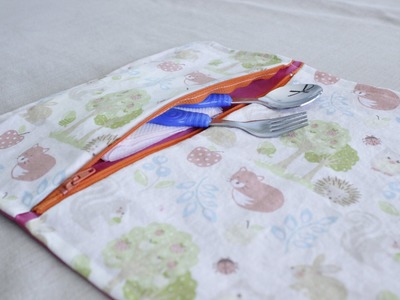 DIY Picnic Placemat with Zipper Pocket Tutorial- Rolls up - TUTORIAL