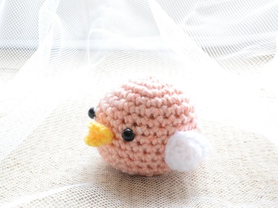 Easy Crochet Birdie Pattern - Amigurumi plush (Ravelry Store)