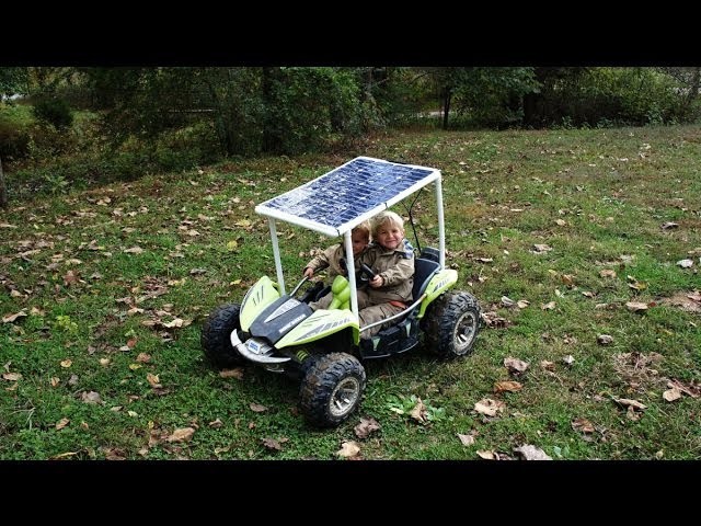 DIY Solar Powered Car + Build session - Power wheels - Dune Racer
