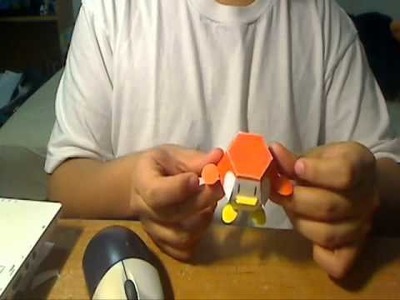 Papercraft Pengy Bomb