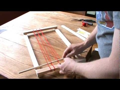 How to weave with a simple frame loom