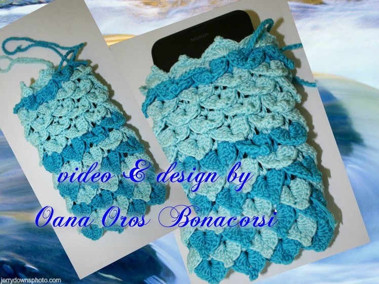 Crochet cell cover with crocodile stitch