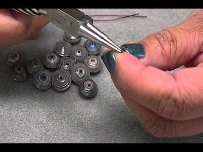 How to:  Paper Button Beads by JaniceMae
