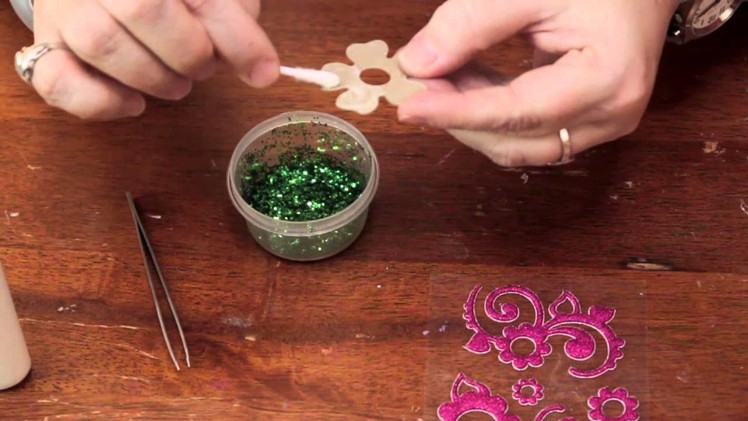 How to Make Homemade Bling : Homemade Crafts