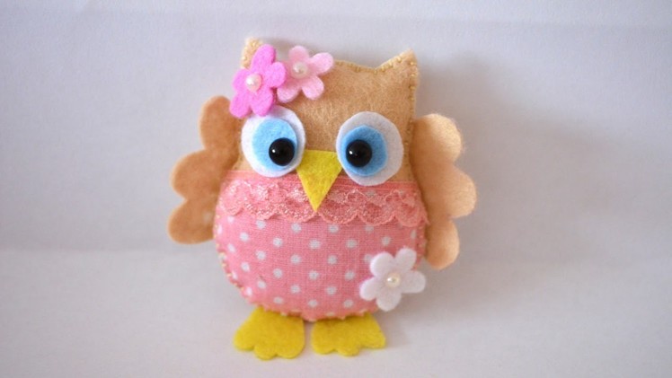 Make a Pretty Felt and Fabric Owl - DIY Crafts - Guidecentral