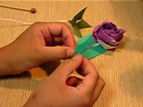 Simple origami rose leaf