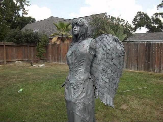 Cemetery Graveyard bleeding angel Halloween Project. Prop- DIY & Ghostly spirits