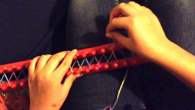 How to: make a scarf w. a loom (Part 1)