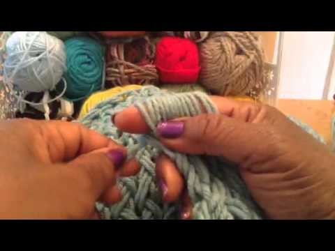 New finger-knitting technique with Judith - Part 2