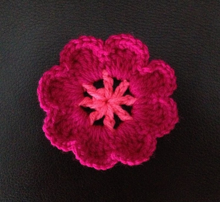How to Crochet a Flower Motif P #1 by ThePatterfamily