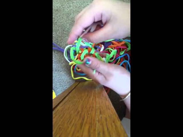 How to finger knit with loops :)