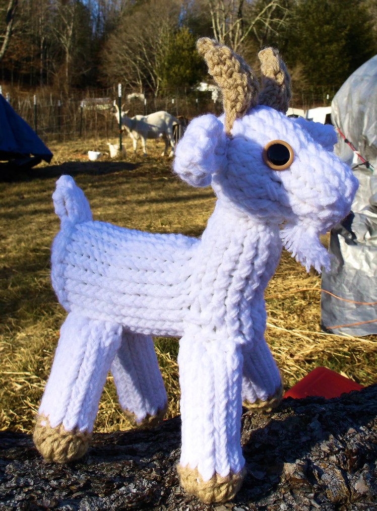 How to Loom Knit a Goat