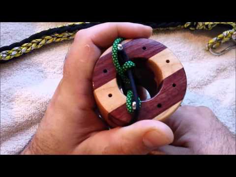 PARACORD KNITTING SPOOL TUTORIAL TWO PIN TWO COLOURS