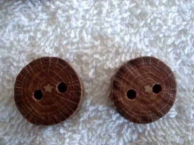 WOODEN BUTTONS, tree branch buttons, natural buttons, how to, diy, recycle