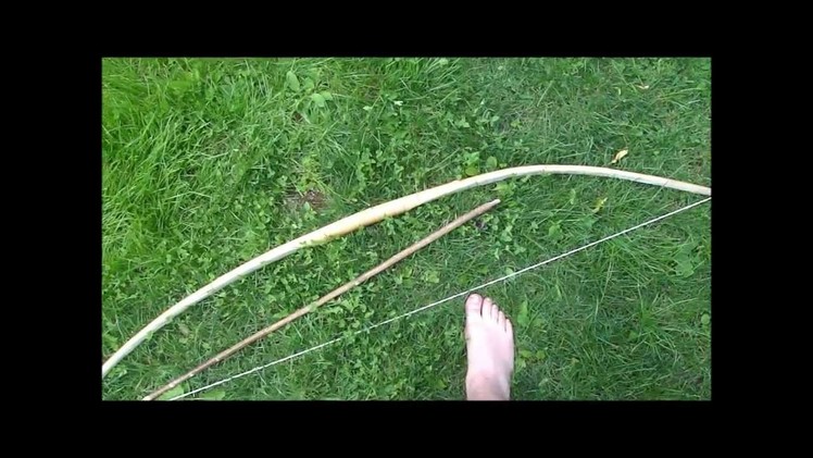 Bushcraft skills: how to make a bow (just a very basic one.  yet effective!)