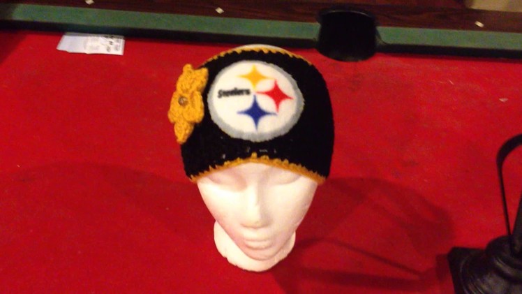 NFL CROCHET BEANIES and NFL headbands for women. #crochet #yarn #nfl